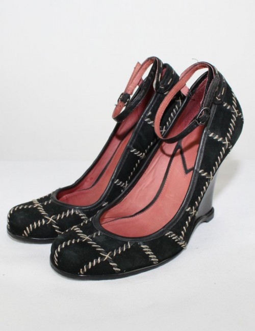 VINCE CAMUTO leather wedges (6)