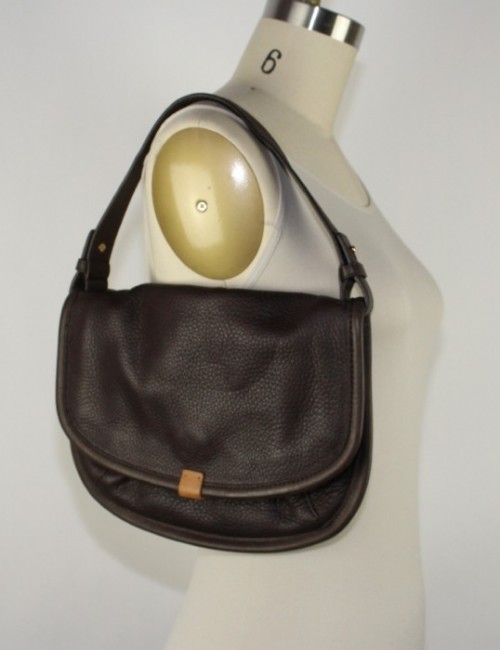 UGG AUSTRALIA CC005 flap leather handbag